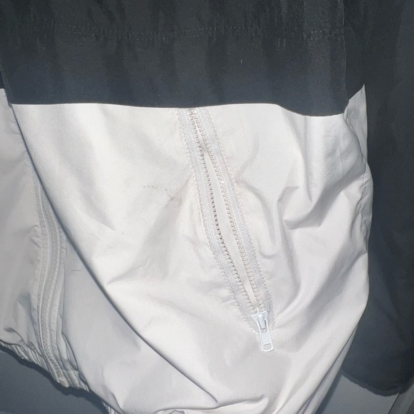 Nike Men’s Windbreaker Jacket black white XLT Big and Tall - Picture 3 of 5